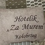 Za Murem *